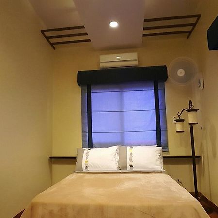 Mactan Breeze - Airport Bed And Breakfast Lapu-Lapu City Esterno foto