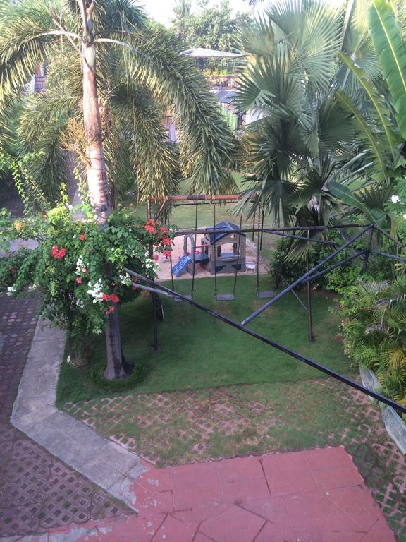 Mactan Breeze - Airport Bed And Breakfast Lapu-Lapu City Esterno foto
