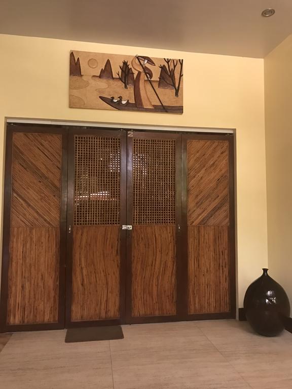 Mactan Breeze - Airport Bed And Breakfast Lapu-Lapu City Esterno foto