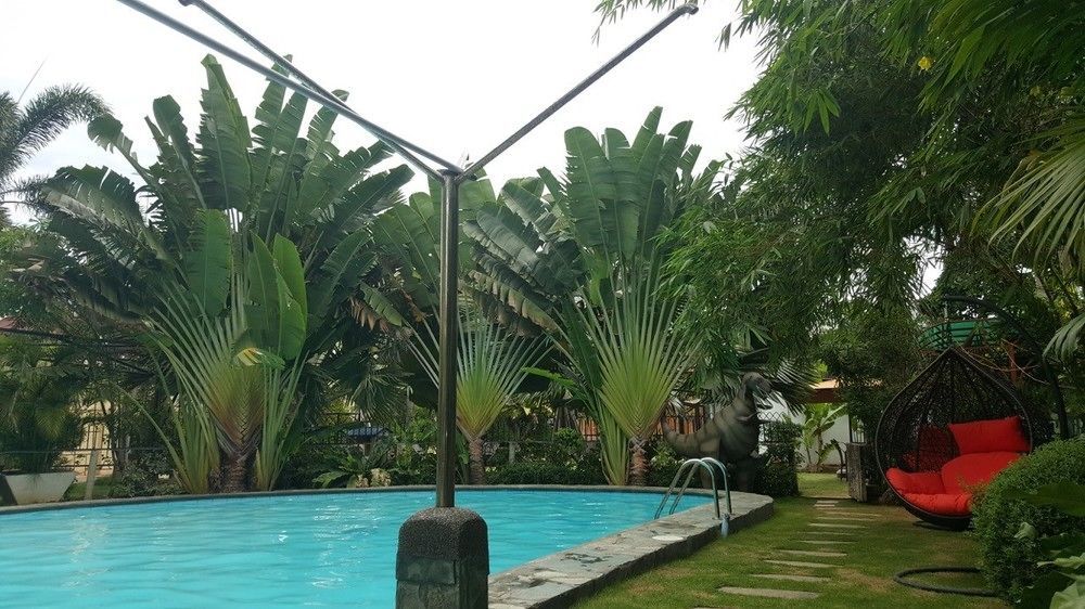 Mactan Breeze - Airport Bed And Breakfast Lapu-Lapu City Esterno foto